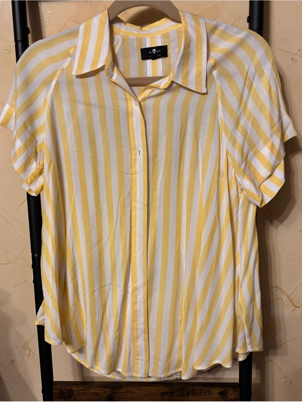 7 for all Mankind Size S Yellow & White Striped Short-Sleeve Button Front Top